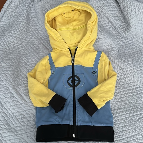 Concert Minion - Picture 4 of 8